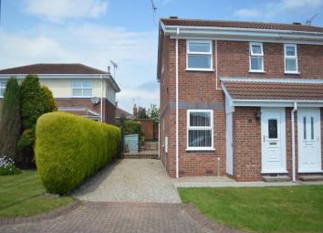 Semi-detached house To Rent in Bridlington