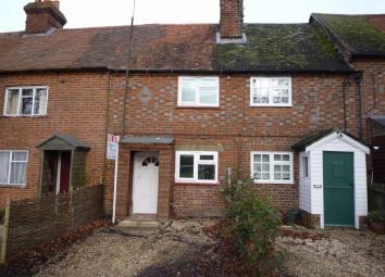 Terraced house To Rent in Reading