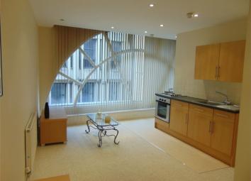 Studio To Rent in Reading