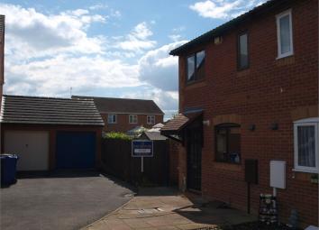 Semi-detached house To Rent in Burton-on-Trent