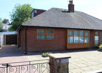 Semi-detached bungalow To Rent in Preston