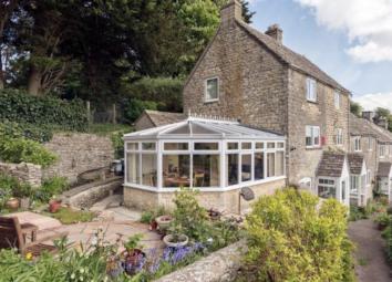 Cottage To Rent in Stroud