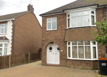 Maisonette To Rent in Dunstable