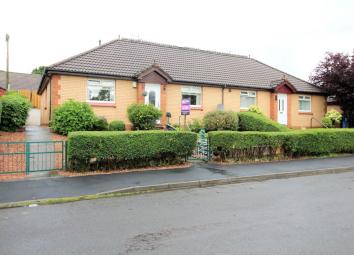 Bungalow For Sale in Glasgow