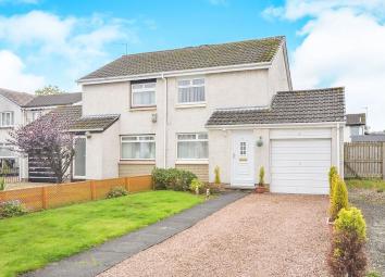 Semi-detached house To Rent in Stirling
