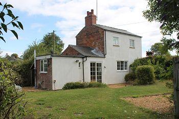 Detached house To Rent in Warminster