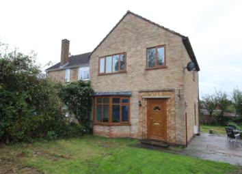 Detached house To Rent in Leamington Spa