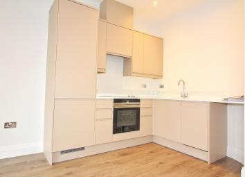 Flat To Rent in Maidenhead