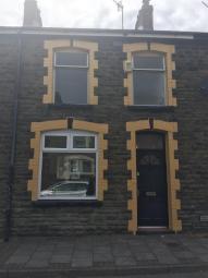 Terraced house To Rent in Ferndale