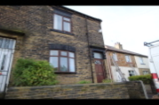 End terrace house To Rent in Bradford
