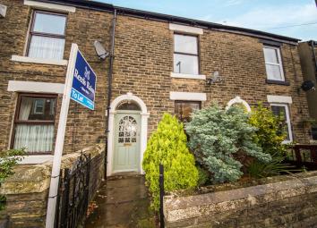 Property To Rent in Glossop