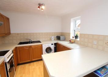 Flat To Rent in Wallington
