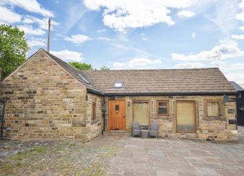 Barn conversion For Sale in Sheffield