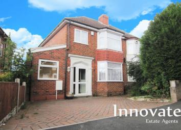 Semi-detached house To Rent in Oldbury