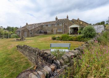Farmhouse For Sale in Huddersfield