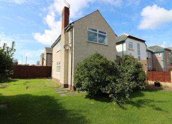 End terrace house To Rent in Thornton-Cleveleys