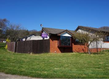 Semi-detached bungalow For Sale in Swansea