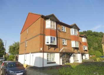 Flat To Rent in Dartford