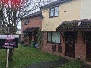 Semi-detached house To Rent in Pontyclun