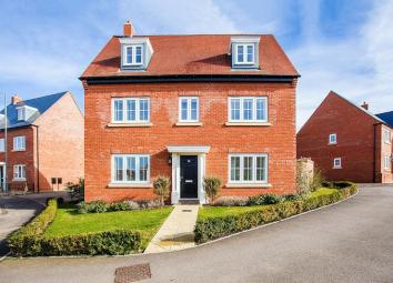 Detached house For Sale in Buckingham