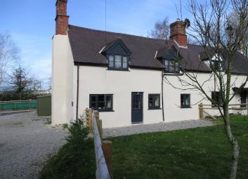 Semi-detached house To Rent in Ross-on-Wye