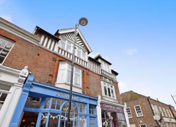 Flat To Rent in Chislehurst