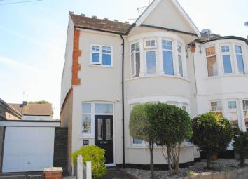 Flat For Sale in Leigh-on-Sea