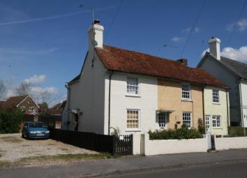 Detached house To Rent in Farnham