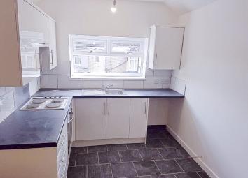 Flat To Rent in Pentre