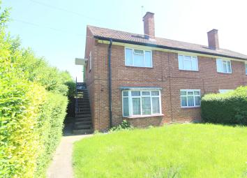 Flat To Rent in Northolt