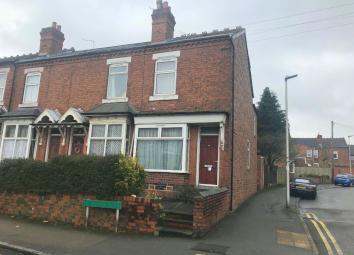 Terraced house To Rent in Smethwick