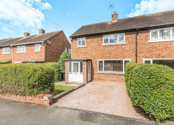 Semi-detached house To Rent in Redditch