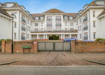 Flat To Rent in Haywards Heath