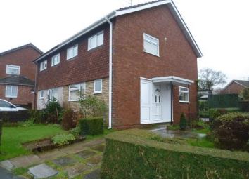 Semi-detached house To Rent in Cwmbran
