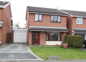 Detached house For Sale in Newcastle-under-Lyme