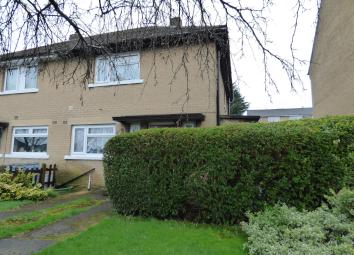 Semi-detached house To Rent in Bingley