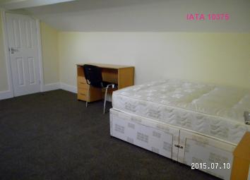 Studio To Rent in Salford