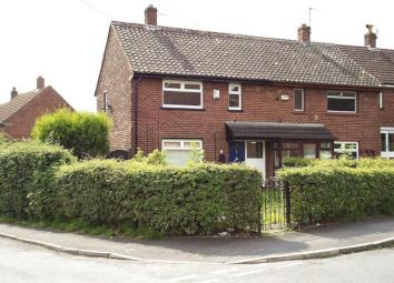 Semi-detached house To Rent in Ashton-under-Lyne