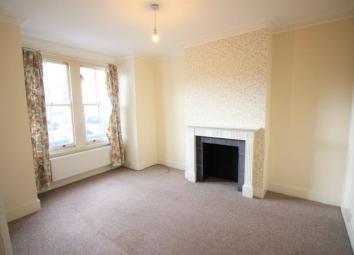 Flat To Rent in Croydon