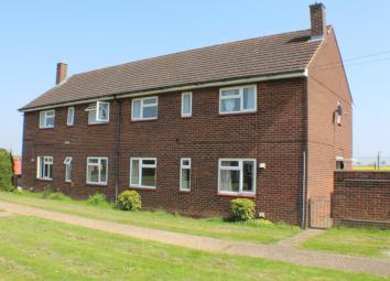 3 Bedroom Semi-detached house to rent