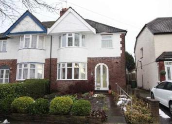 Semi-detached house To Rent in Solihull