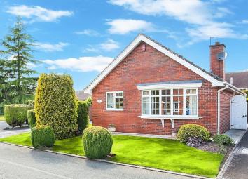 Detached bungalow For Sale in Congleton