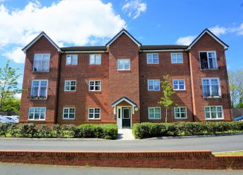 Flat For Sale in Chester