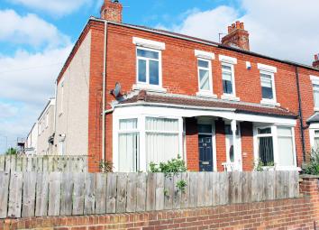 End terrace house To Rent in Stockton-on-Tees