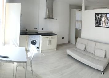 Studio To Rent in Liverpool