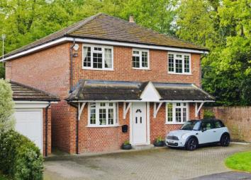 Detached house For Sale in Windlesham