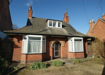 Detached house To Rent in Nottingham