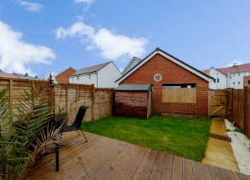 Terraced house To Rent in Ashford