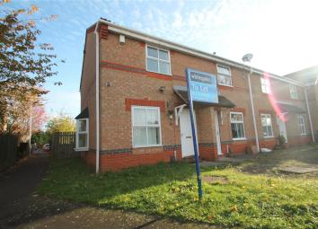 End terrace house To Rent in Scunthorpe