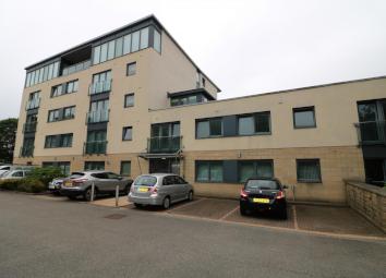Flat For Sale in Brighouse